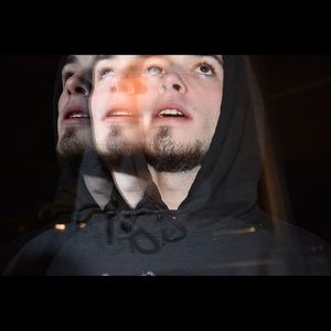 Meet your Posher, Logan